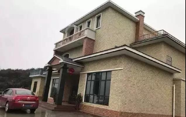 70w回農(nóng)村自建房，裝修很豪華，還帶健身房！