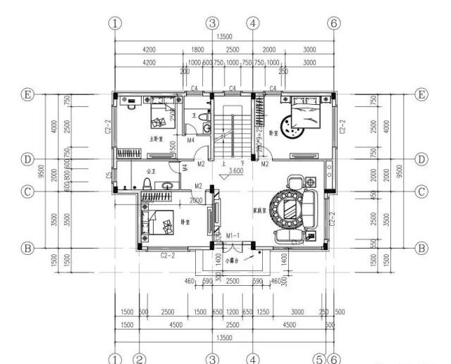 　該建筑具有新的中國風(fēng)格，采用傳統(tǒng)設(shè)計方法與現(xiàn)代設(shè)計方法相結(jié)合，保留傳統(tǒng)元素中的坡屋頂形式，結(jié)合現(xiàn)代元素中的大玻璃窗。