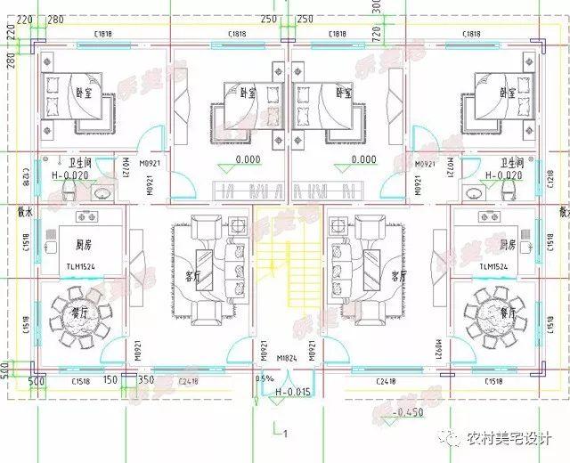 很常見(jiàn)的雙拼戶型，就是兩家獨(dú)門獨(dú)戶，兩家的室內(nèi)布局包括外觀都一模一樣，有各自的生活空間。