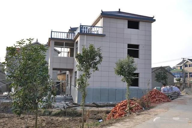 　農(nóng)村的自營住宅
